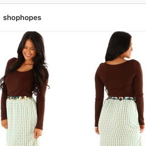 Brown long sleeve spandex top